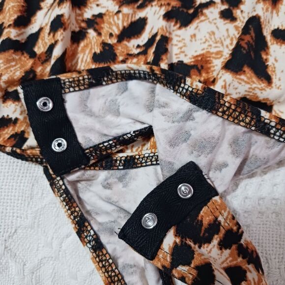 Just Polly Women's Leopard Plus Bodysuit size 2X - Picture 8 of 9